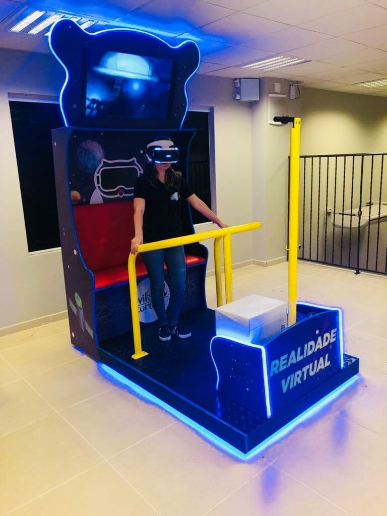 Simulador de Realidade virtual | Brinquedos para casa de festas